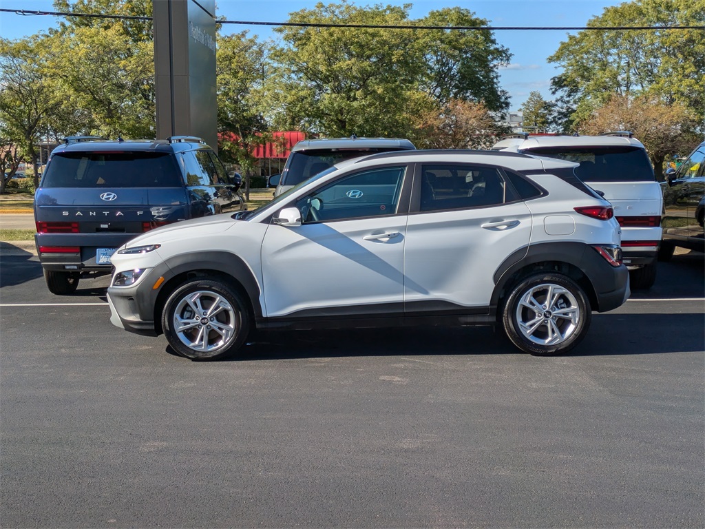 2023 Hyundai Kona SEL 8