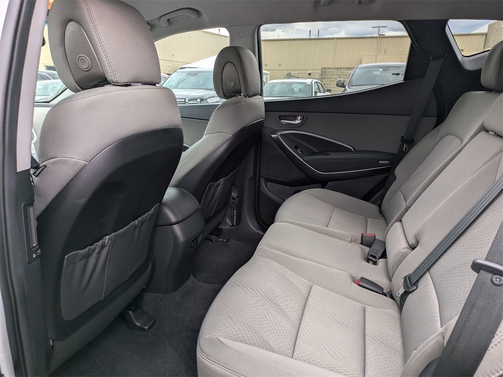 2018 Hyundai Santa Fe Sport 2.4 Base 19