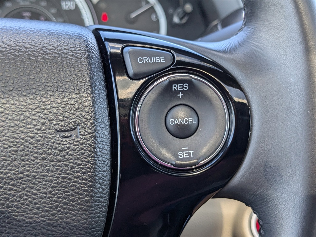 2017 Honda Accord EX-L 17