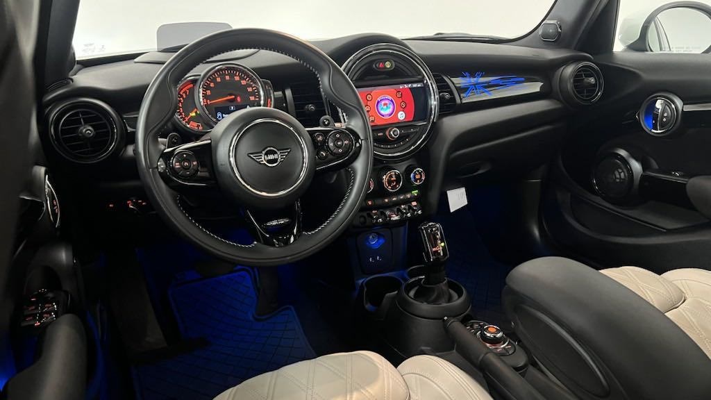 2020 MINI Cooper S Iconic 8