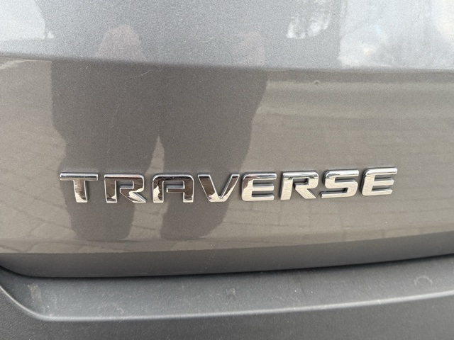 2019 Chevrolet Traverse LT 7