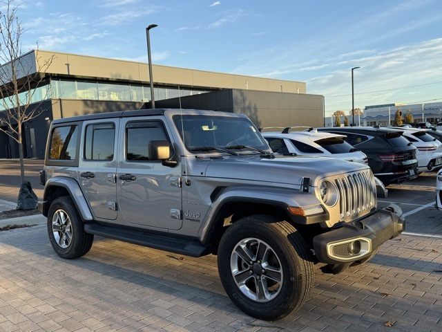 2018 Jeep Wrangler Unlimited Sahara 3