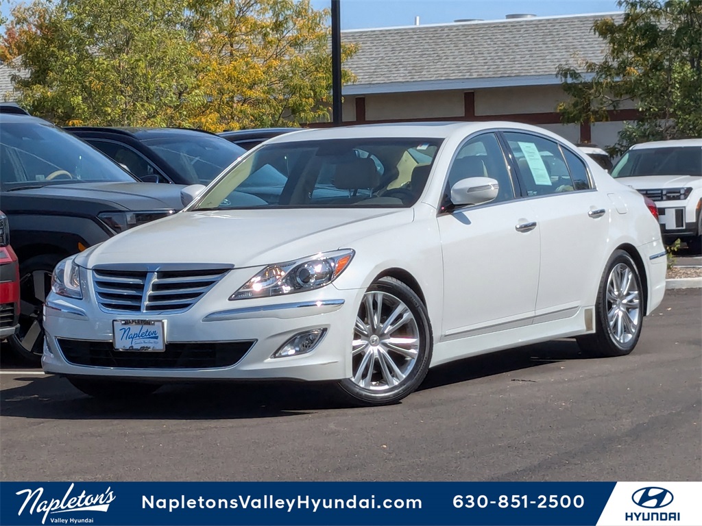 2013 Hyundai Genesis 3.8 1