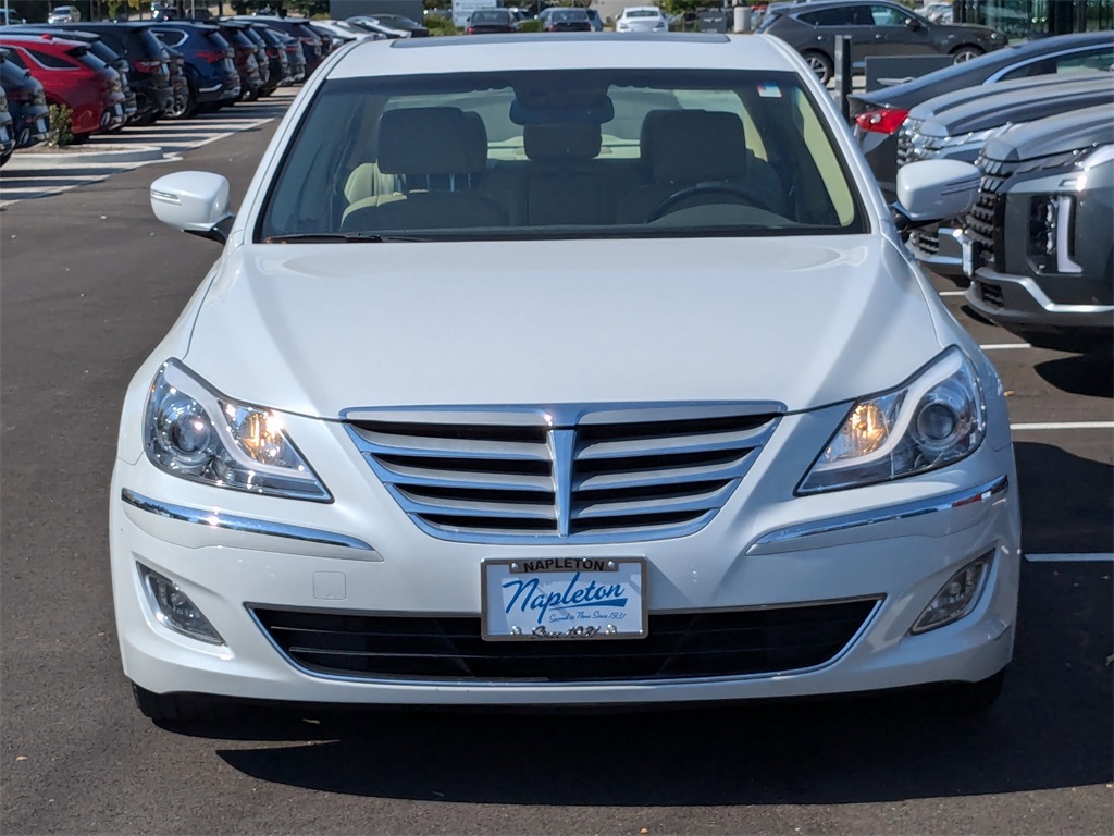 2013 Hyundai Genesis 3.8 2