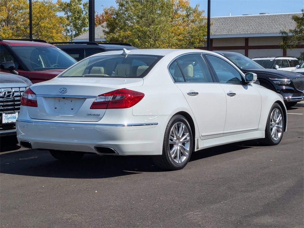 2013 Hyundai Genesis 3.8 5