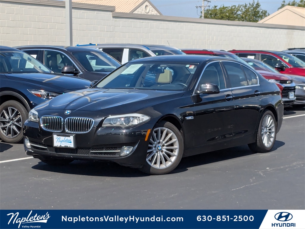 2011 BMW 5 Series 535i 1