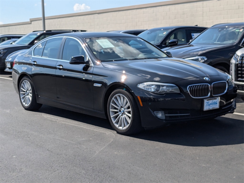 2011 BMW 5 Series 535i 3