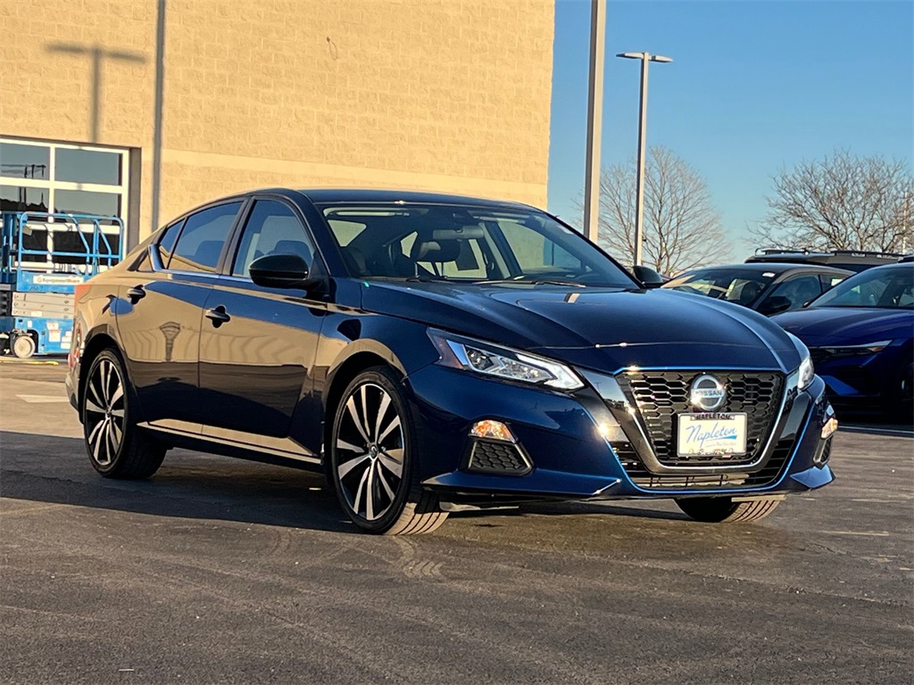 2022 Nissan Altima 2.5 SR 5