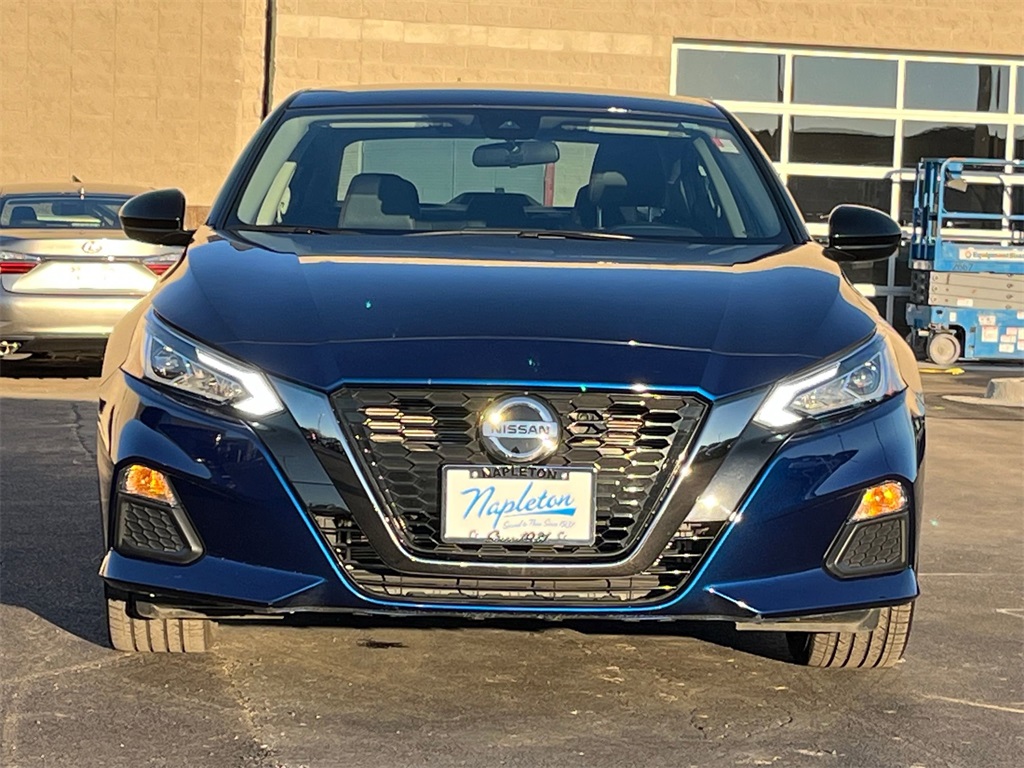 2022 Nissan Altima 2.5 SR 6