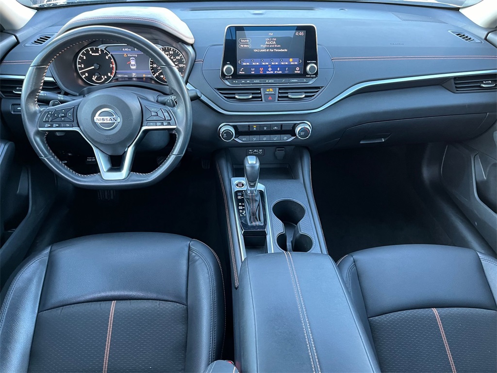 2022 Nissan Altima 2.5 SR 16