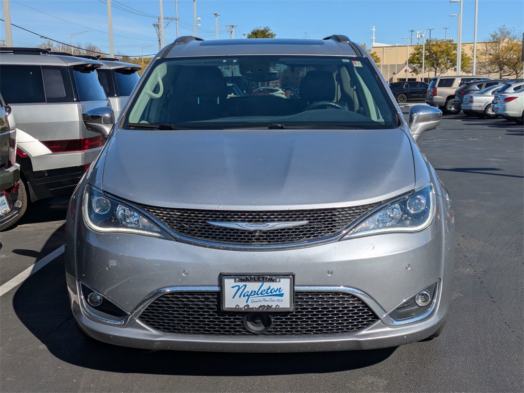 2017 Chrysler Pacifica Limited 2