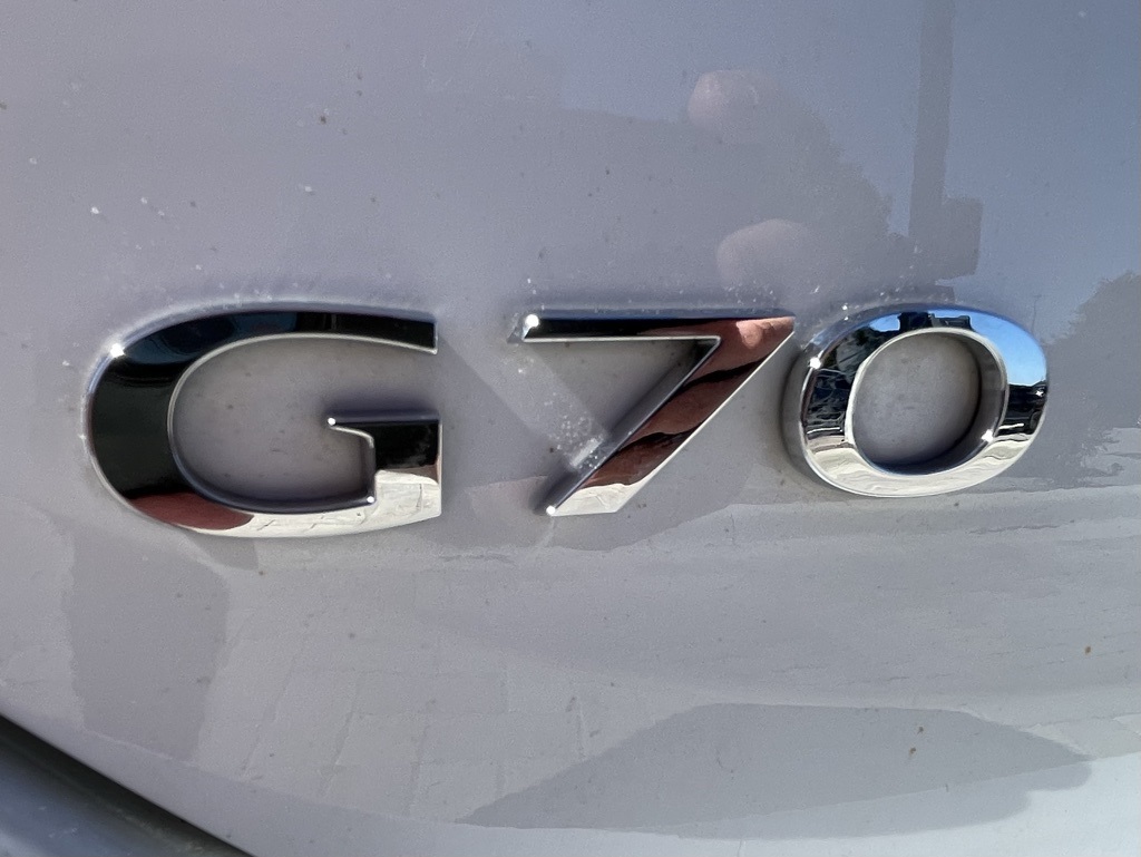 2023 Genesis G70 2.0T 8