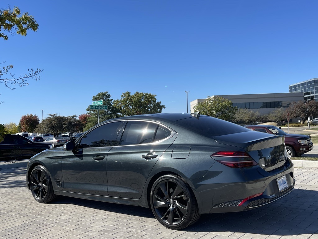 2023 Genesis G70 2.0T 6