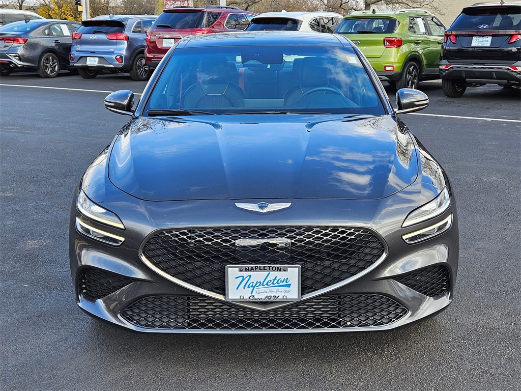 2023 Genesis G70 2.0T 6