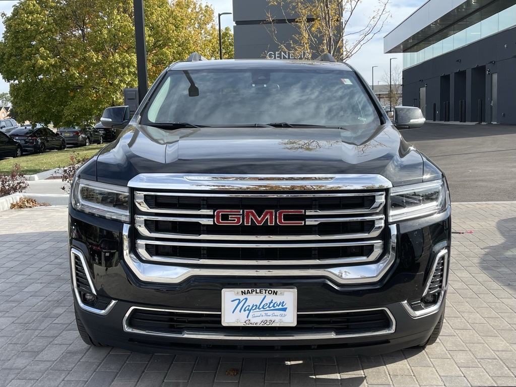 2023 GMC Acadia SLT 2