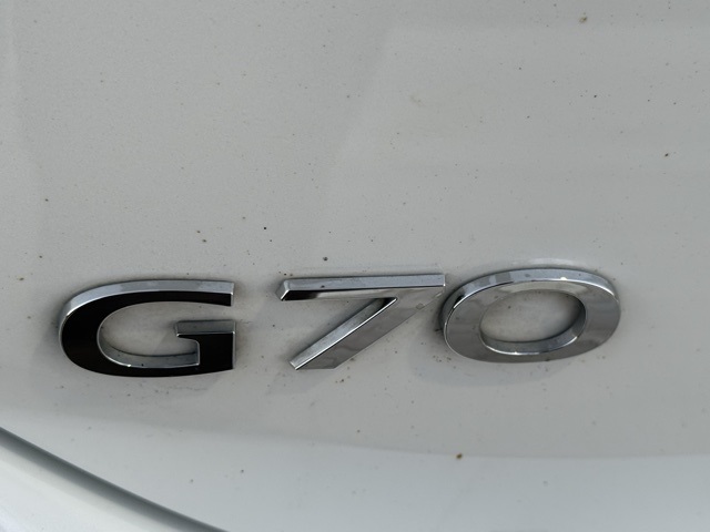 2022 Genesis G70 2.0T 7