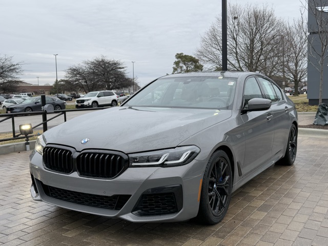 2022 BMW 5 Series M550i xDrive 1