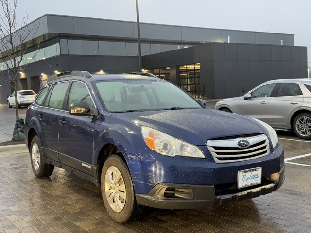 2010 Subaru Outback 2.5i 3