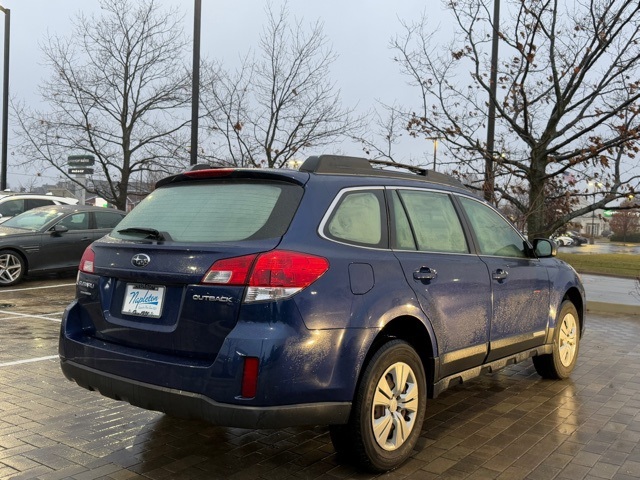 2010 Subaru Outback 2.5i 5