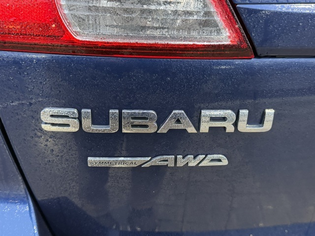 2010 Subaru Outback 2.5i 7