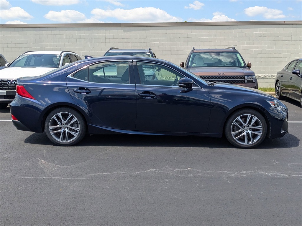 2018 Lexus IS 300 4