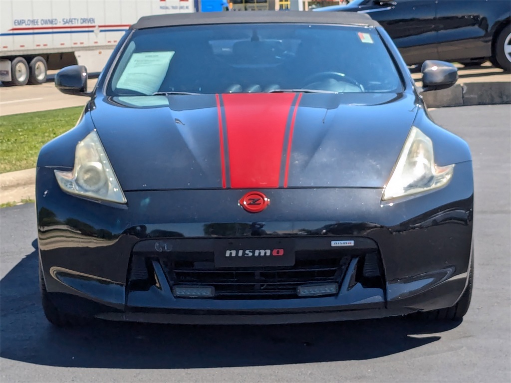 2011 Nissan 370Z Touring 2