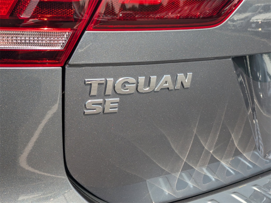 2021 Volkswagen Tiguan 2.0T SE 24