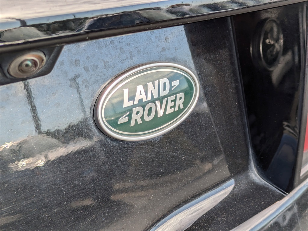 2021 Land Rover Discovery Sport SE 25