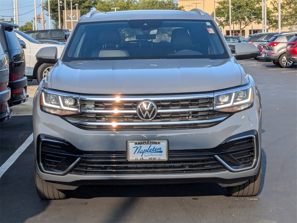 2021 Volkswagen Atlas Cross Sport 3.6L V6 SEL R-Line 2