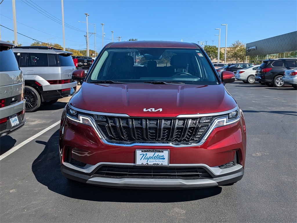 2022 Kia Carnival LXS 2