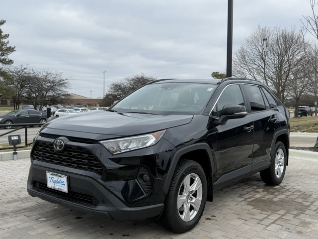 2021 Toyota RAV4 XLE 1