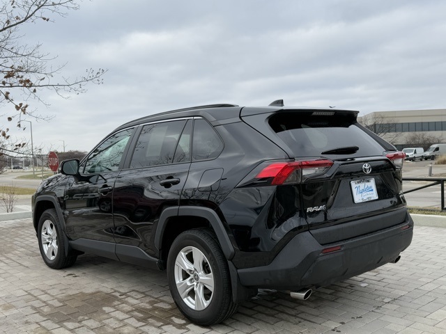 2021 Toyota RAV4 XLE 6