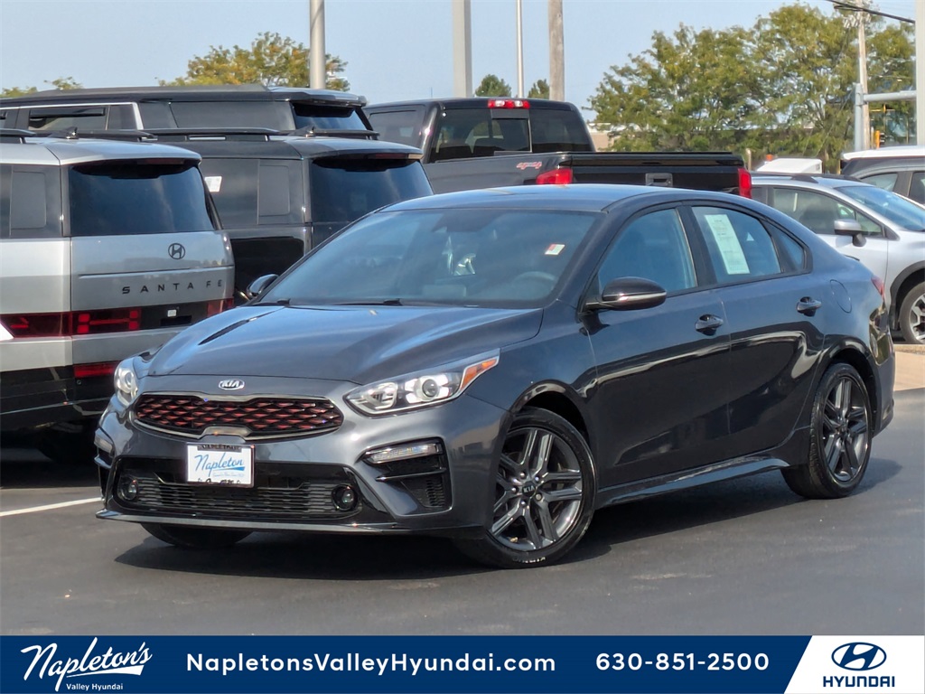 2020 Kia Forte GT-Line 1