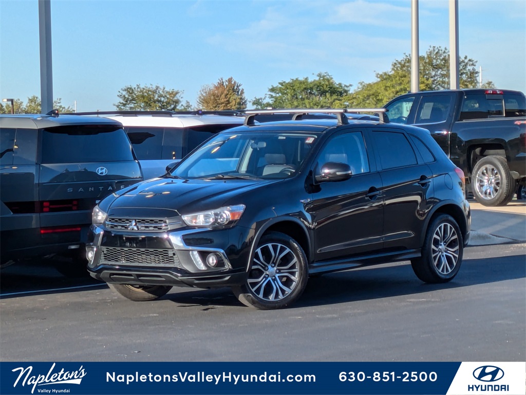 2018 Mitsubishi Outlander Sport SE 1