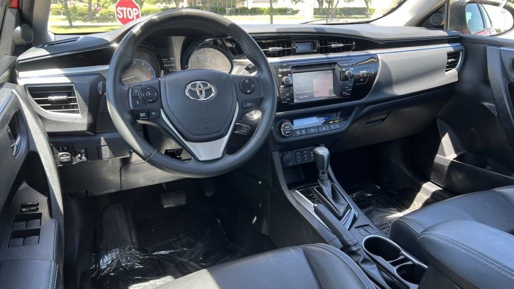 2015 Toyota Corolla S Premium 9