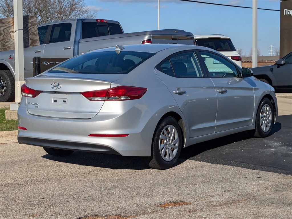 2018 Hyundai Elantra SE 4