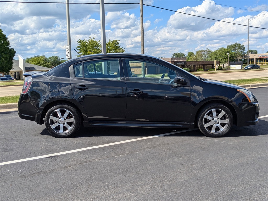 2012 Nissan Sentra 2.0 SR 4