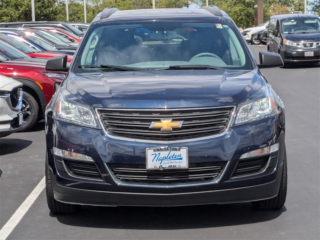 2016 Chevrolet Traverse LS 2