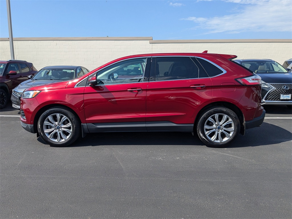 2019 Ford Edge Titanium 8