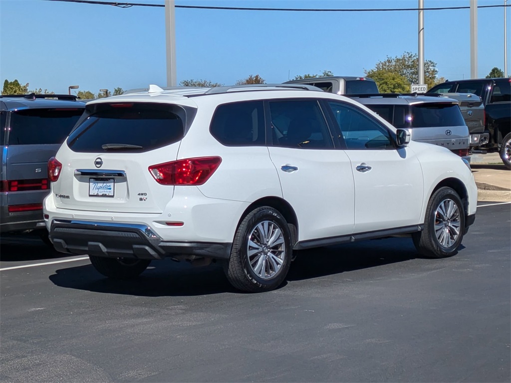 2019 Nissan Pathfinder SV 5