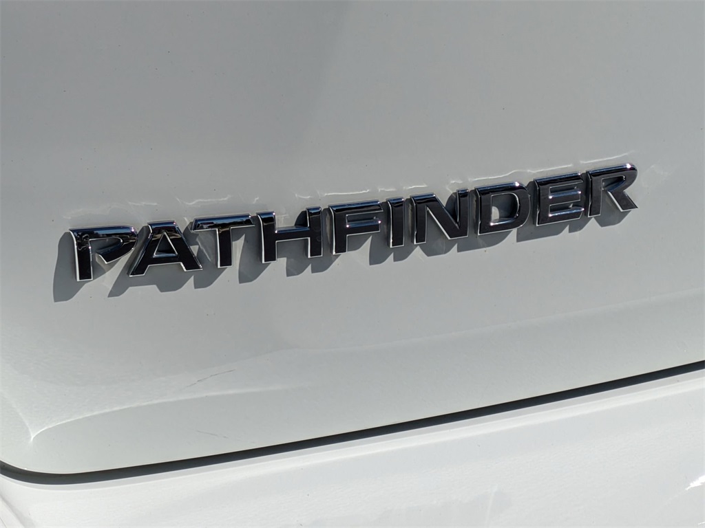 2019 Nissan Pathfinder SV 24