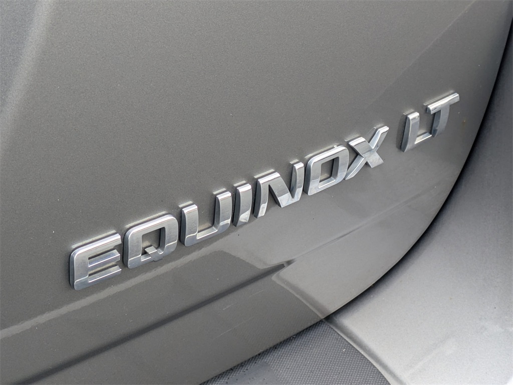 2012 Chevrolet Equinox LT 23