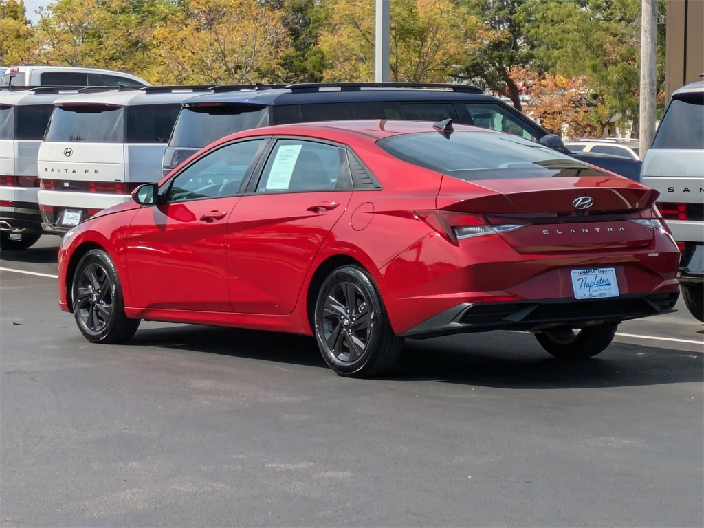 2022 Hyundai Elantra SEL 7