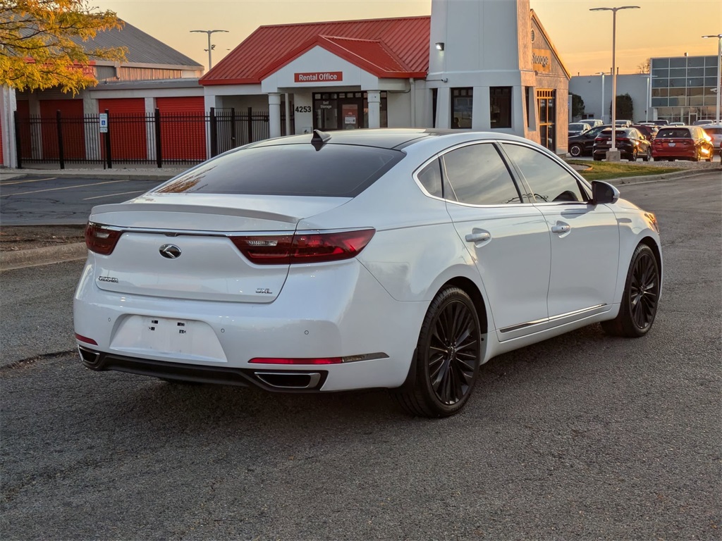 2018 Kia Cadenza Limited 4