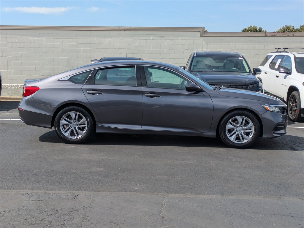 2019 Honda Accord LX 4