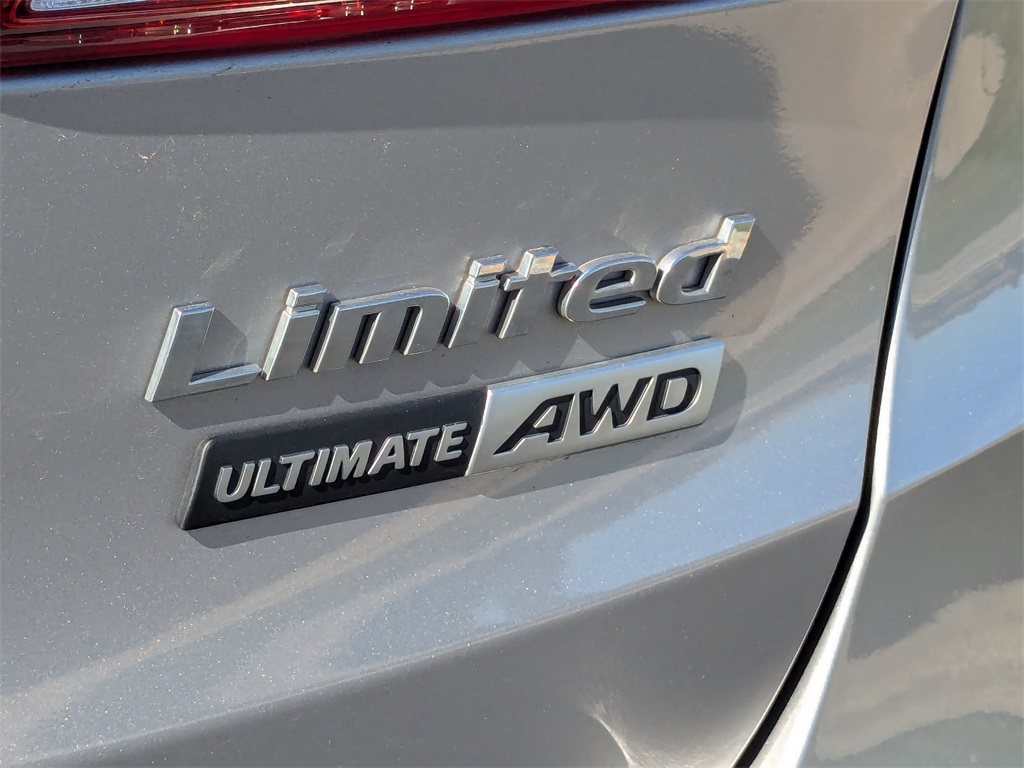 2017 Hyundai Santa Fe Limited Ultimate 35