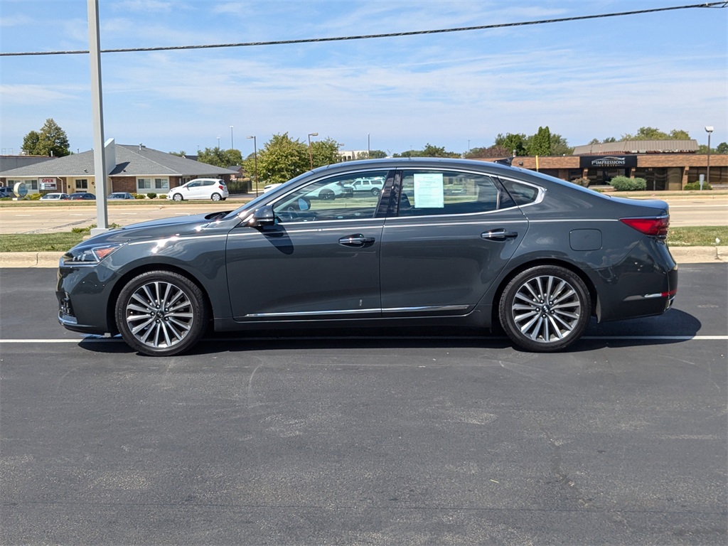 2017 Kia Cadenza Technology 8