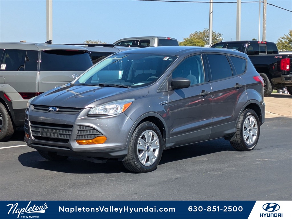 2013 Ford Escape S 1