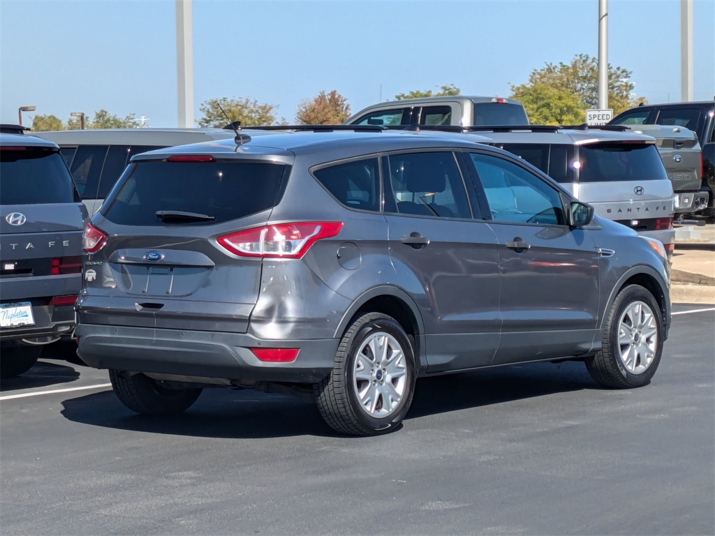 2013 Ford Escape S 4