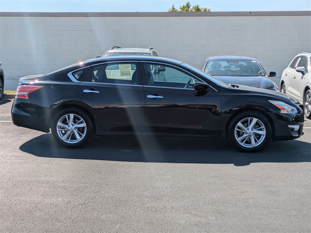 2013 Nissan Altima 2.5 SV 4